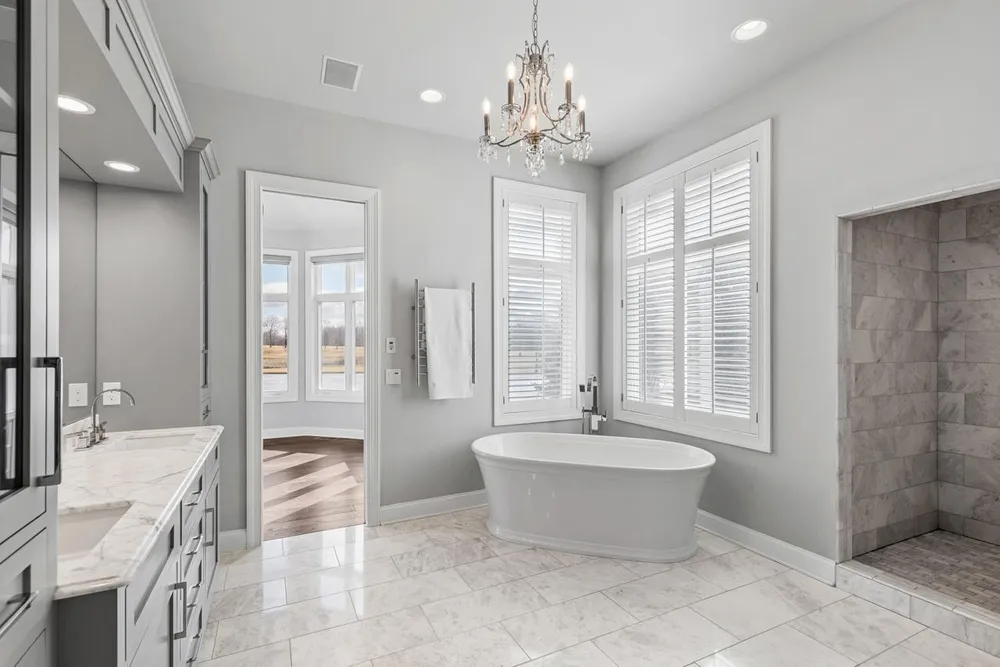 18355 Nicklaus Way, Eden Prairie, MN 55347