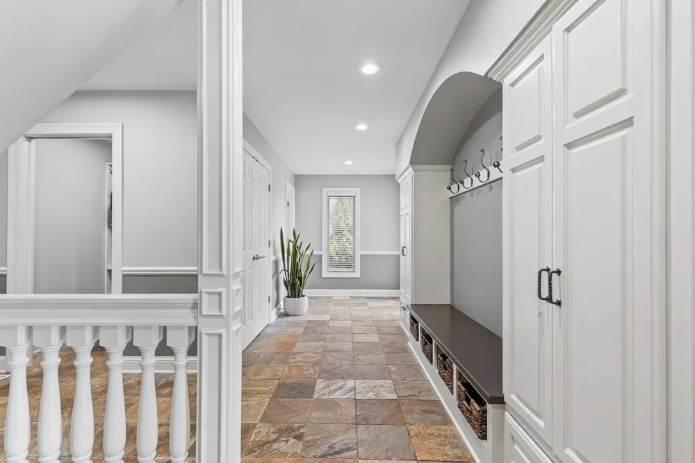 18355 Nicklaus Way, Eden Prairie, MN 55347