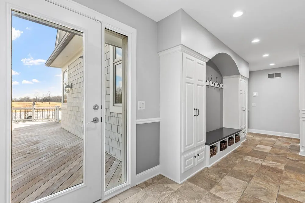 18355 Nicklaus Way, Eden Prairie, MN 55347