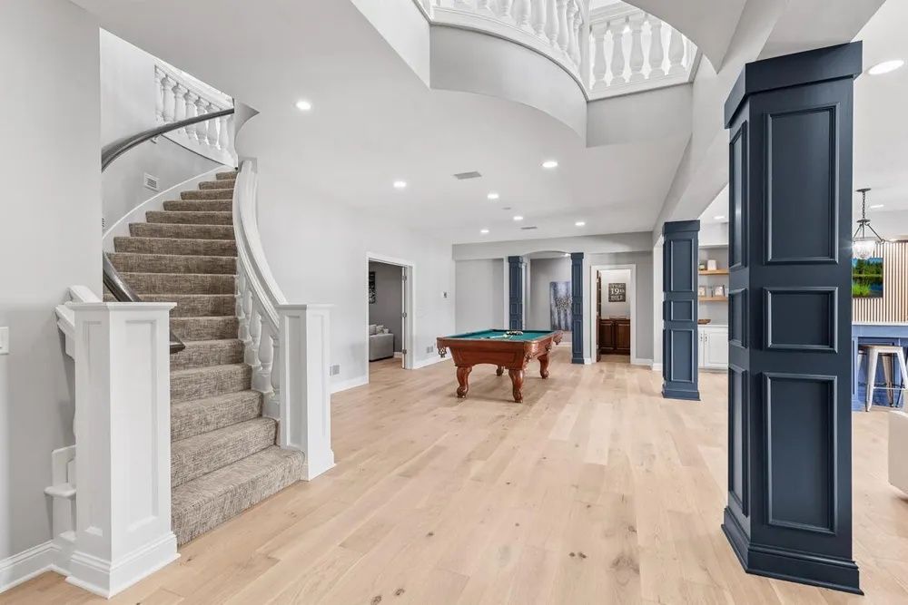 18355 Nicklaus Way, Eden Prairie, MN 55347