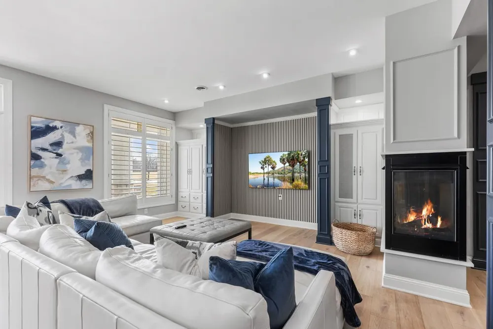 18355 Nicklaus Way, Eden Prairie, MN 55347