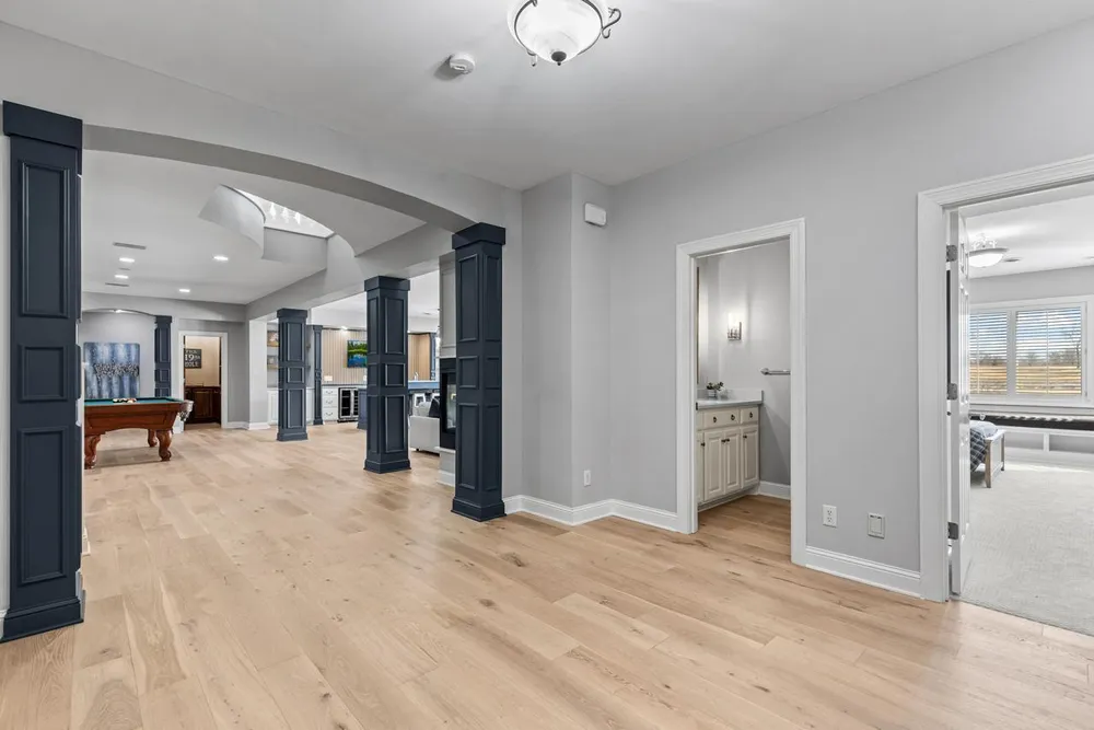 18355 Nicklaus Way, Eden Prairie, MN 55347