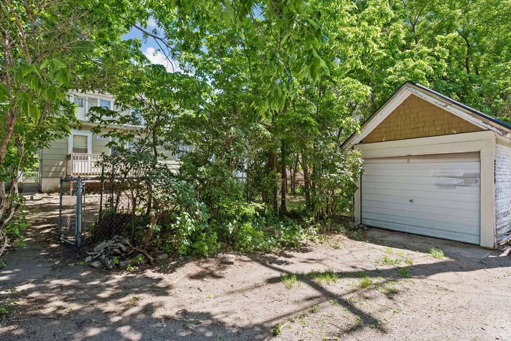 3304 1st Ave S, Minneapolis, MN 55408