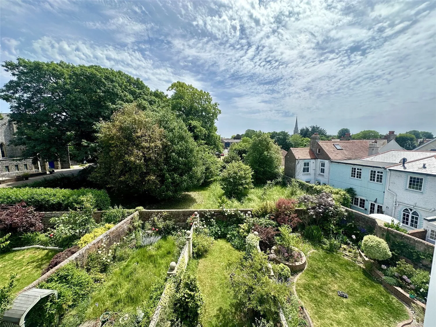 St. Pauls Gardens, Chichester, PO19 photo 11