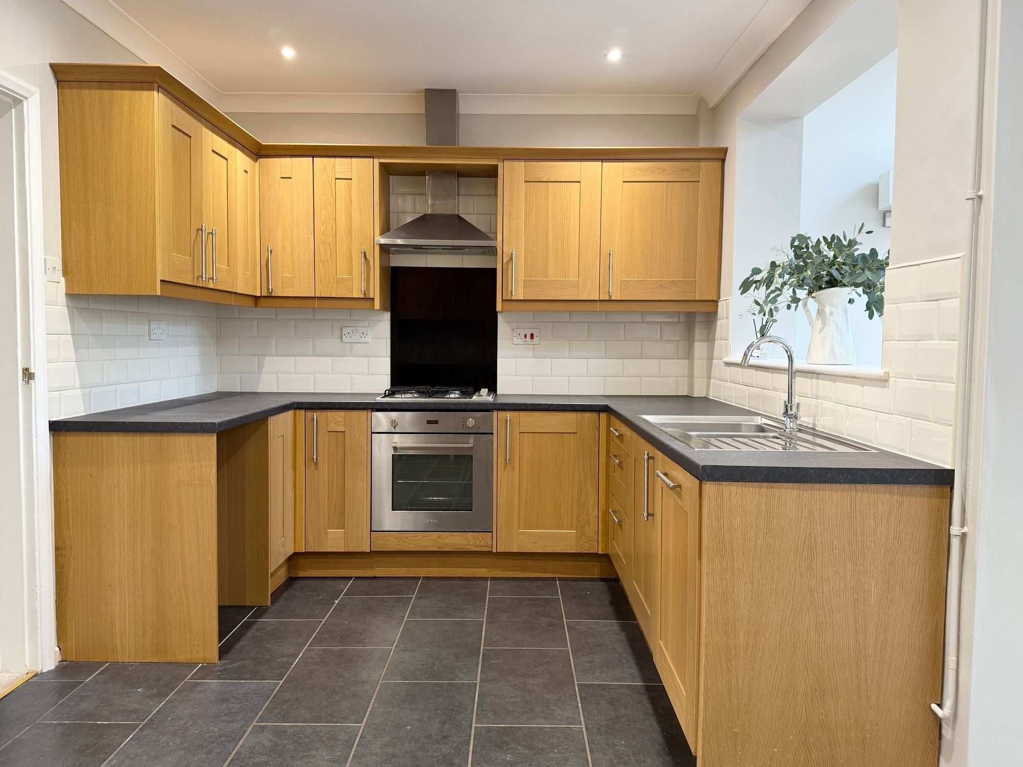 Claremont Drive, Taunton Image 2