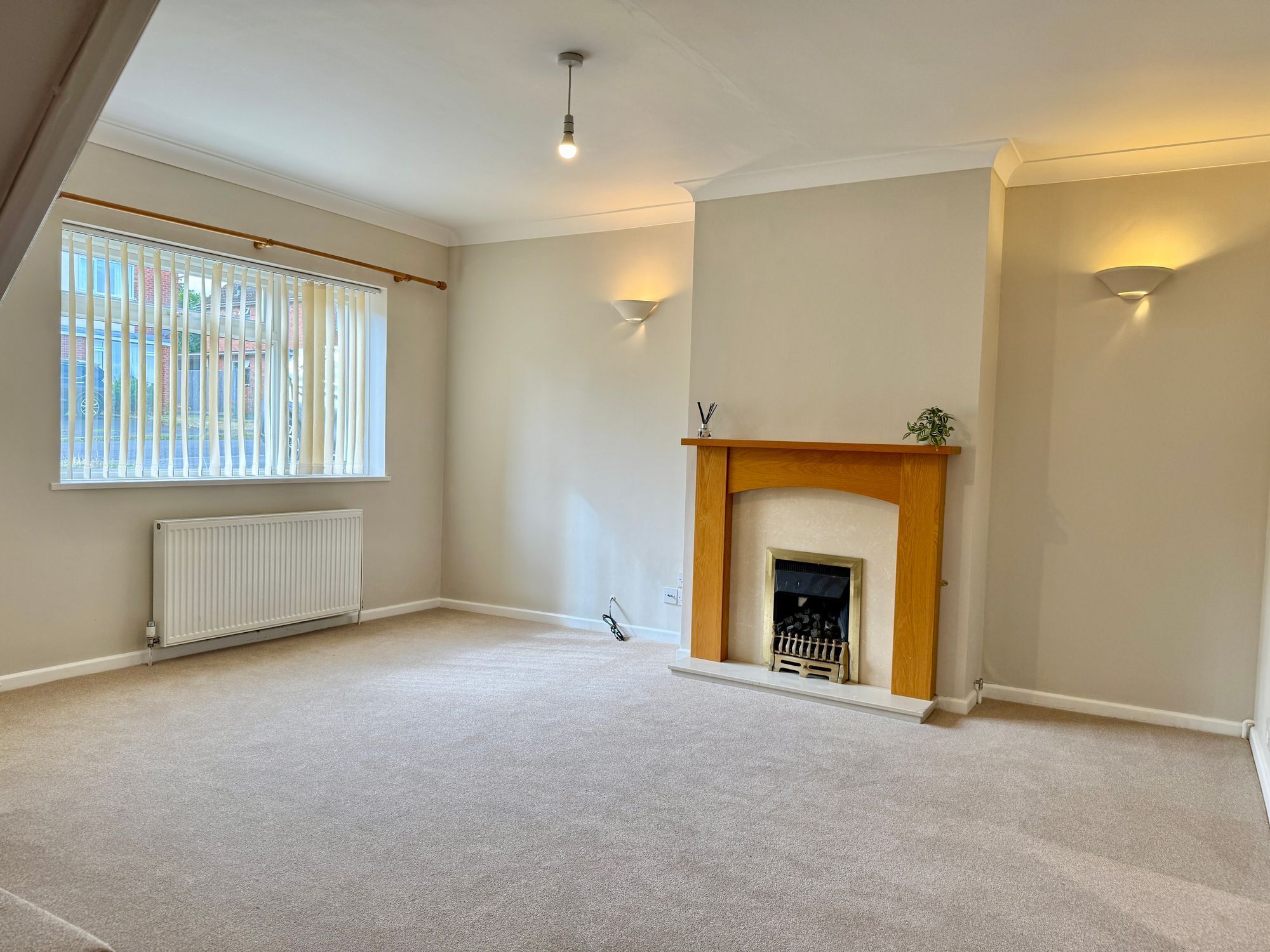 Claremont Drive, Taunton Image 3
