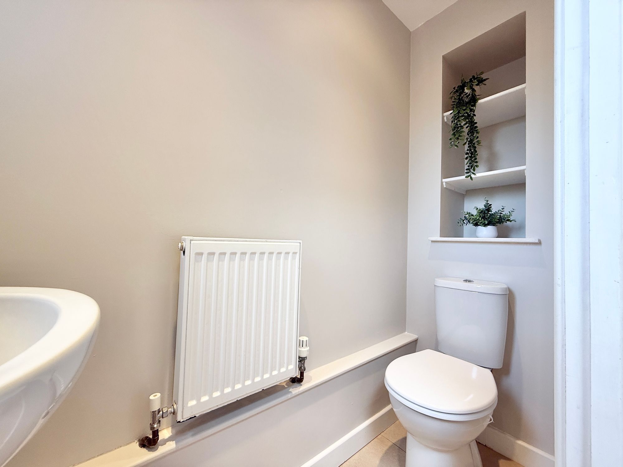 Claremont Drive, Taunton Image 11