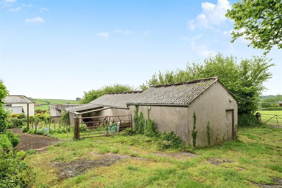 Property Image 28