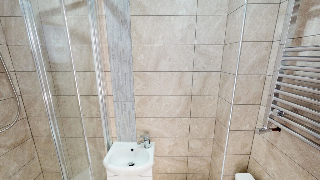 Room 4 of 5, Humber Avenue, Coventry, CV1 2AT Image 5