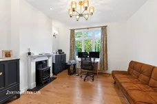 Boundary Road, Wallington
