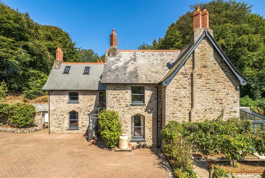 Property Image 12