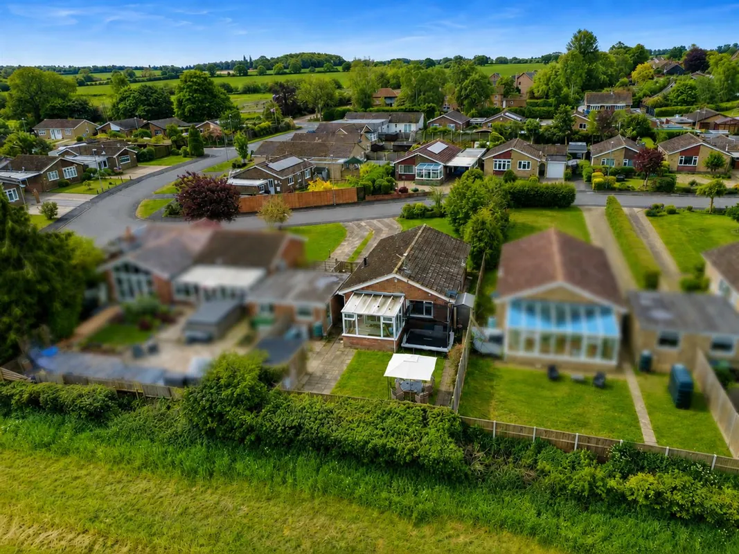 St. Andrews Close, Holme Hale