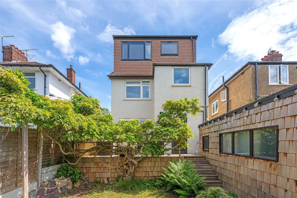 Tewkesbury Avenue, London, SE23