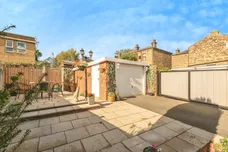 The Knowl, MIRFIELD