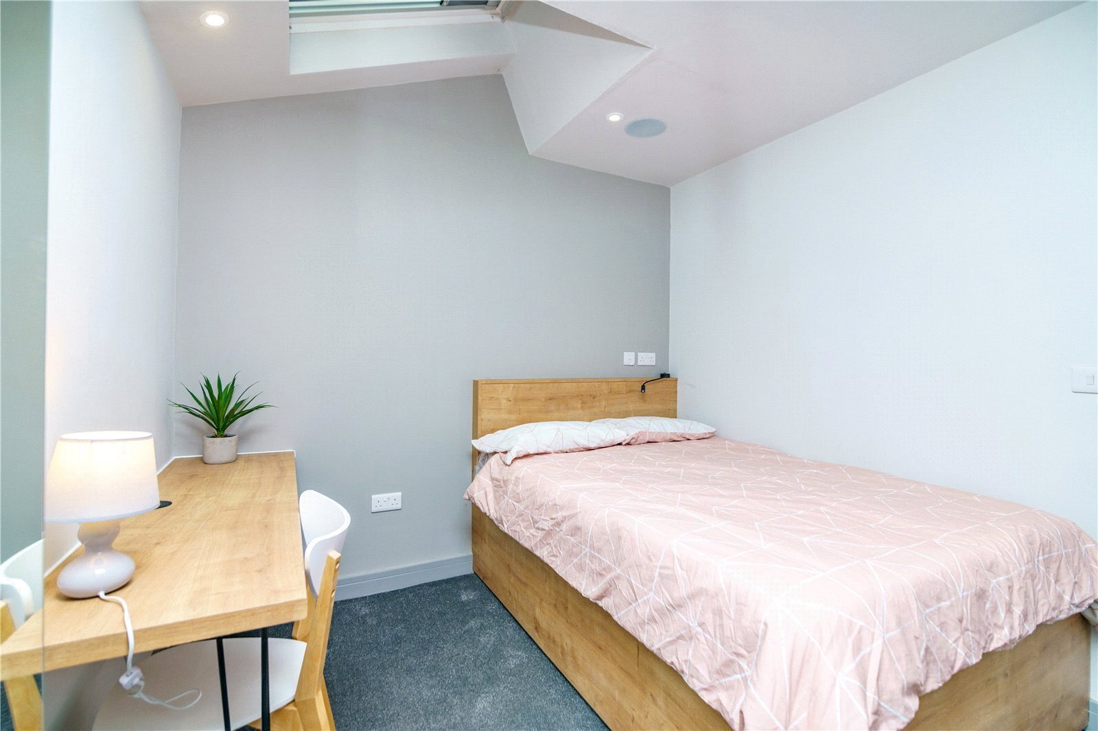 30 Malvern Road, Huddersfield, HD4 Image 9