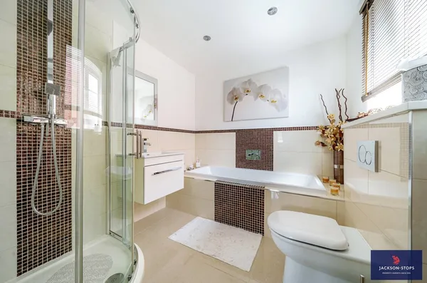 Mount Pleasant, Aspley Guise, MK17 photo 8