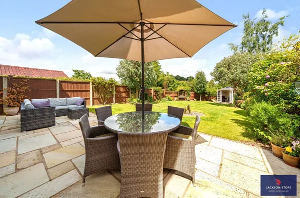 Mount Pleasant, Aspley Guise, MK17 photo 18