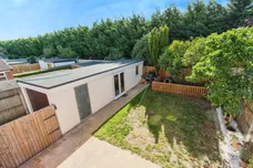 Glebelands, Knottingley