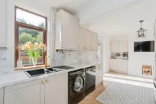 Glebelands, Knottingley