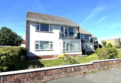 Crosby Court Bouverie Close Barton on Sea New Milton
