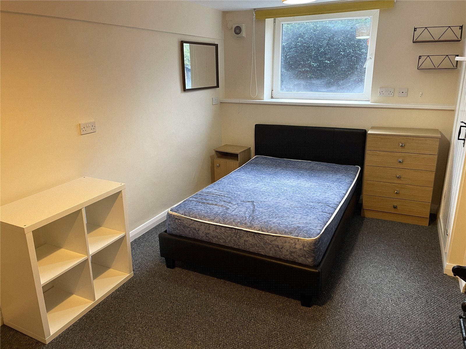 3 Woodthorpe Terrace, Huddersfield, HD1 Image 15