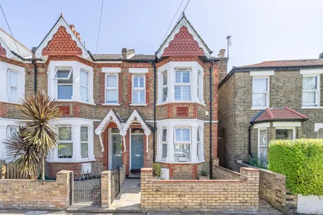 Grosvenor Road, Hanwell, W7
