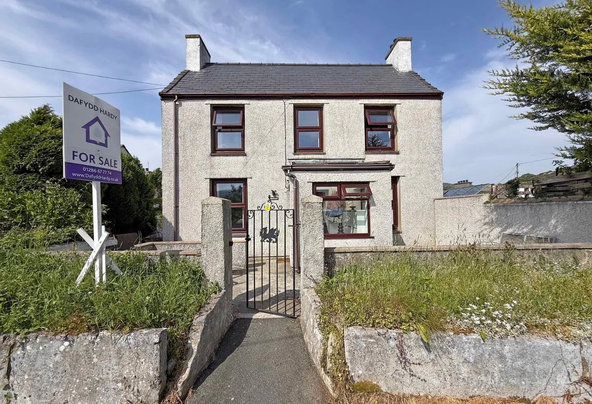 Brynrefail, Caernarfon, Gwynedd, LL55