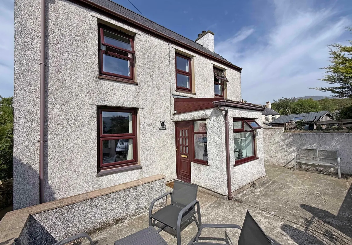 Brynrefail, Caernarfon, Gwynedd, LL55