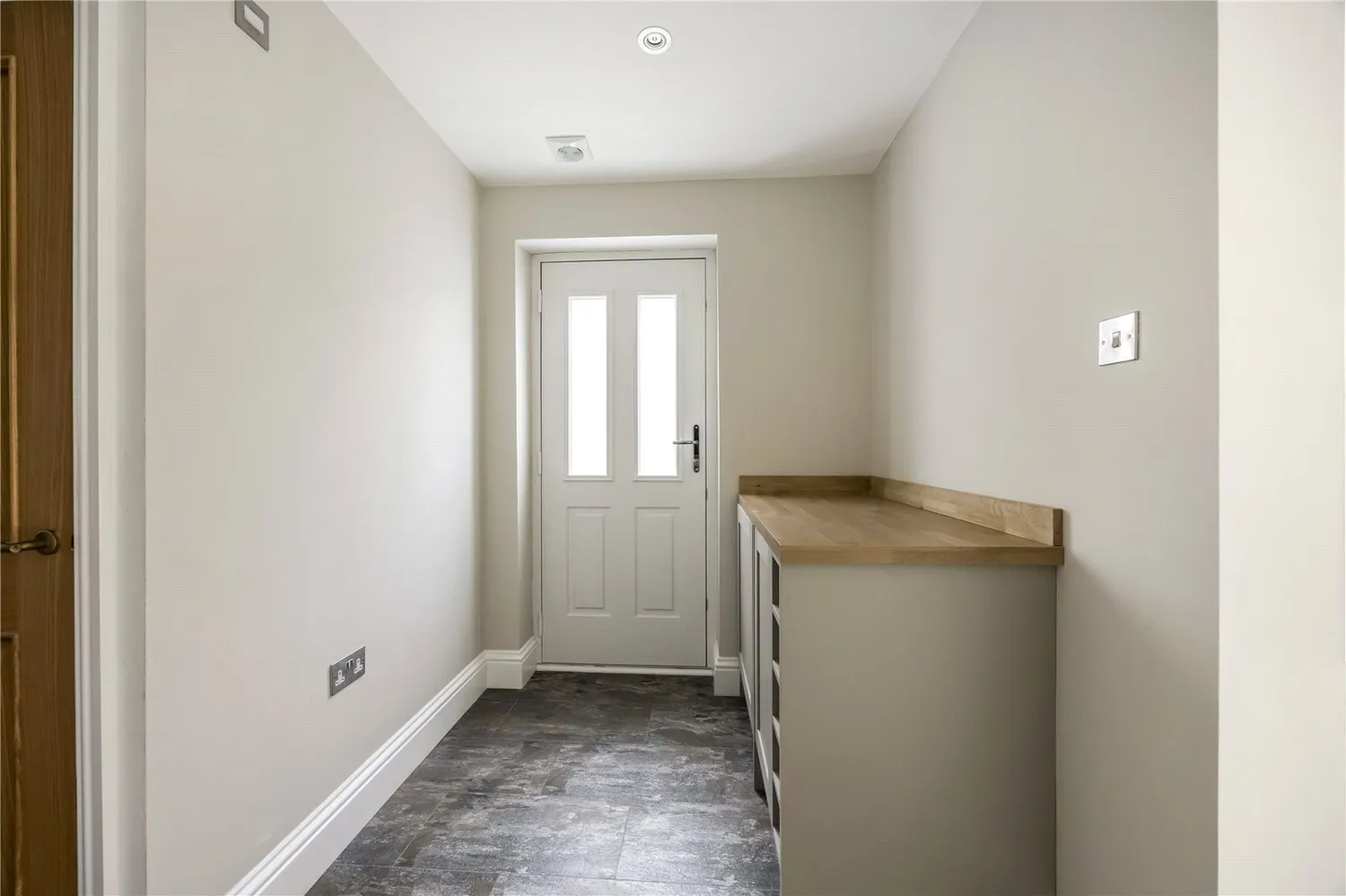 Old Bath Road, Leckhampton, GL53 photo 10