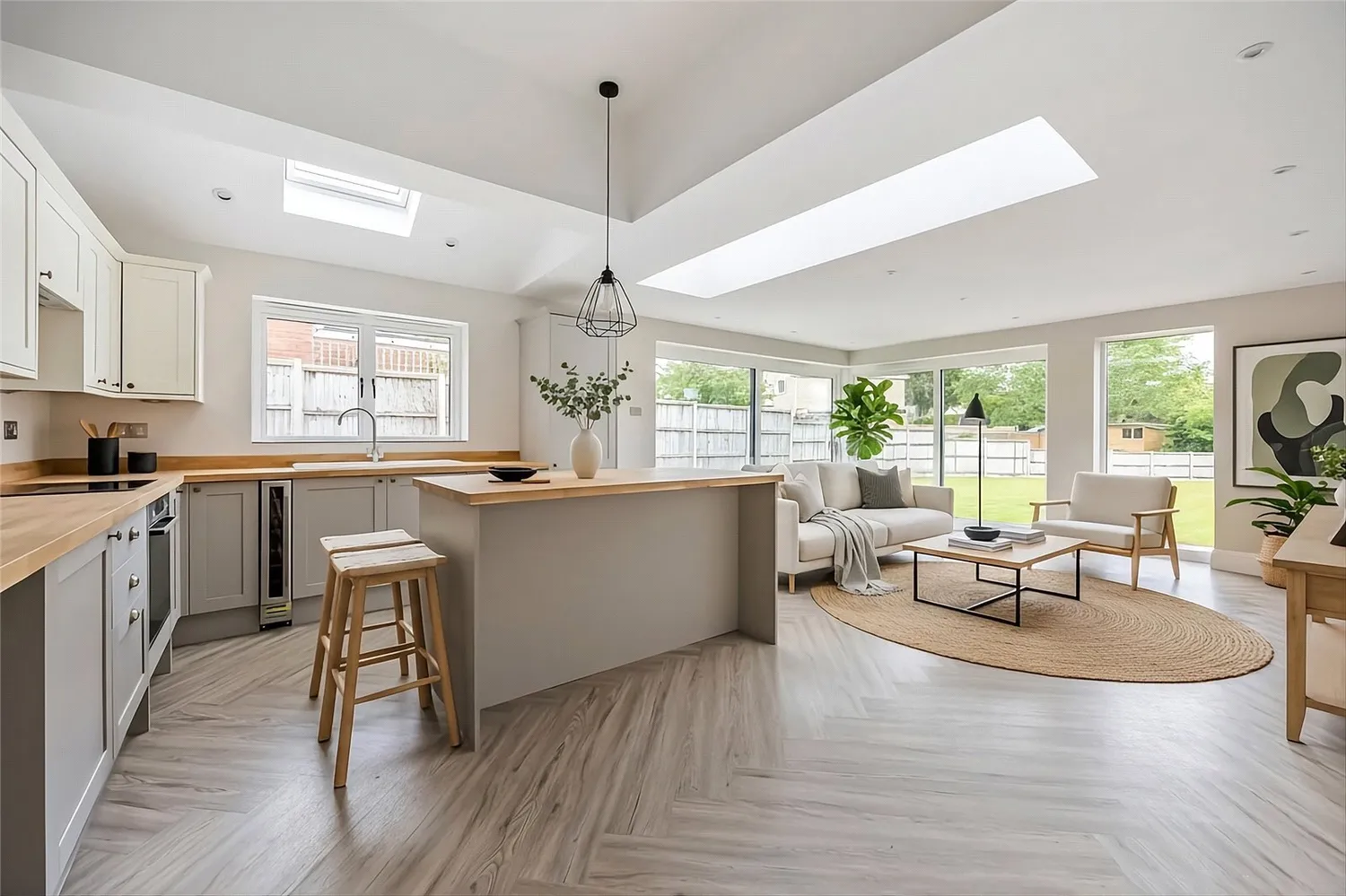 Old Bath Road, Leckhampton, GL53 photo 11