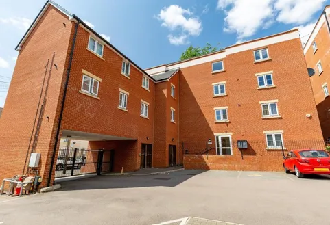 St James Park Road, Northampton, NN5