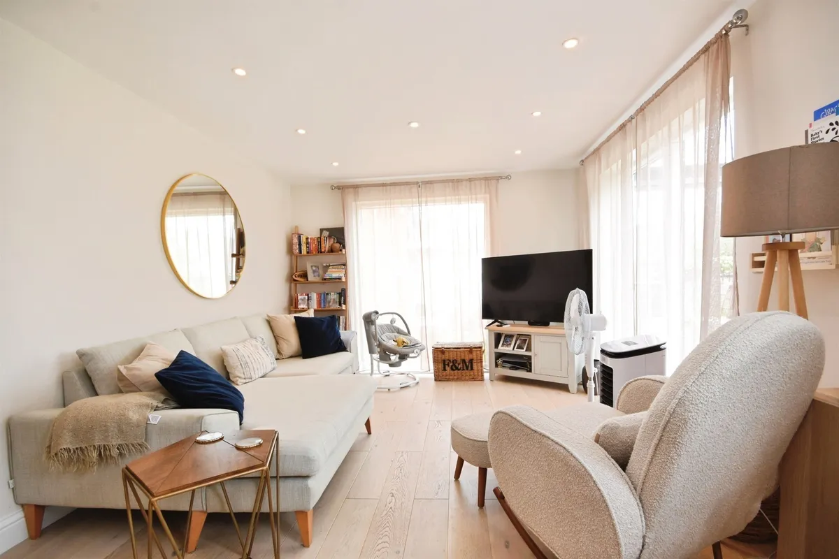 Ongar Road, Brentwood