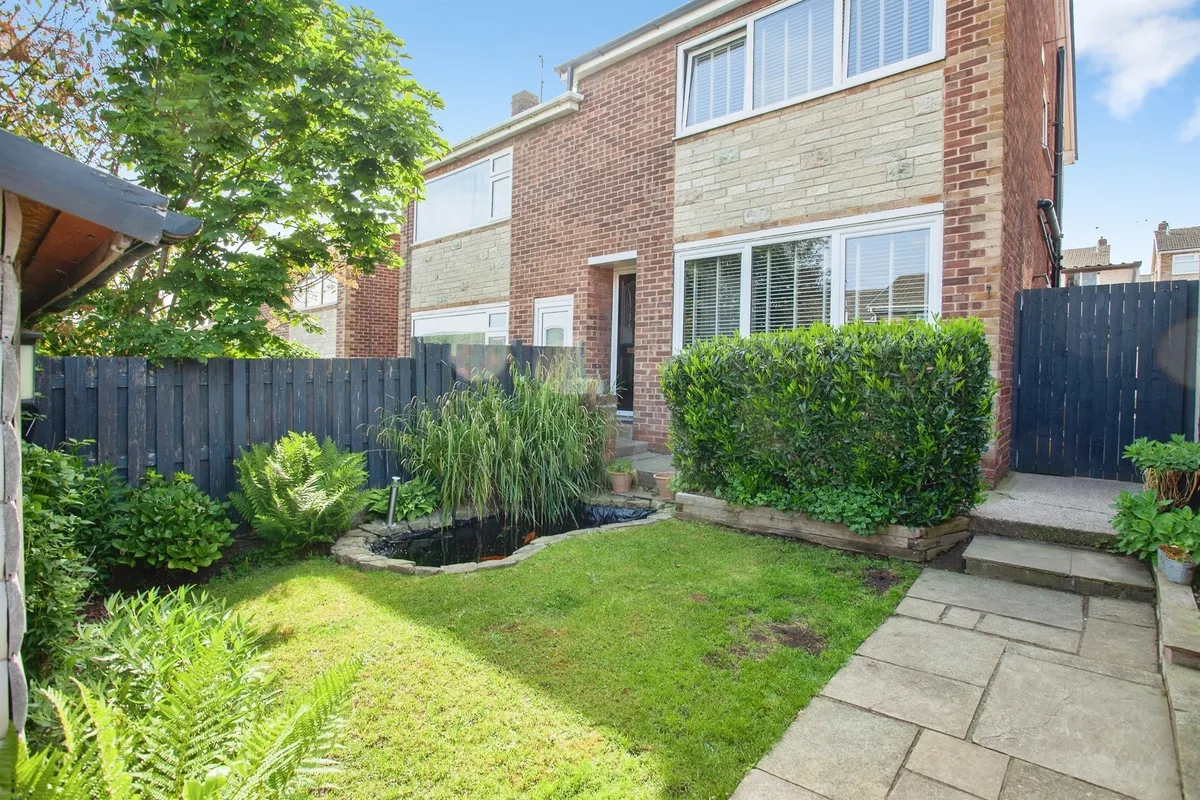 Snowdon Way, Brinsworth, Rotherham