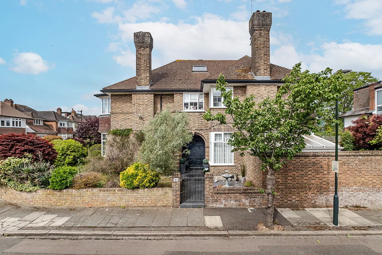 Stonehill Road, London, SW14 photo 2