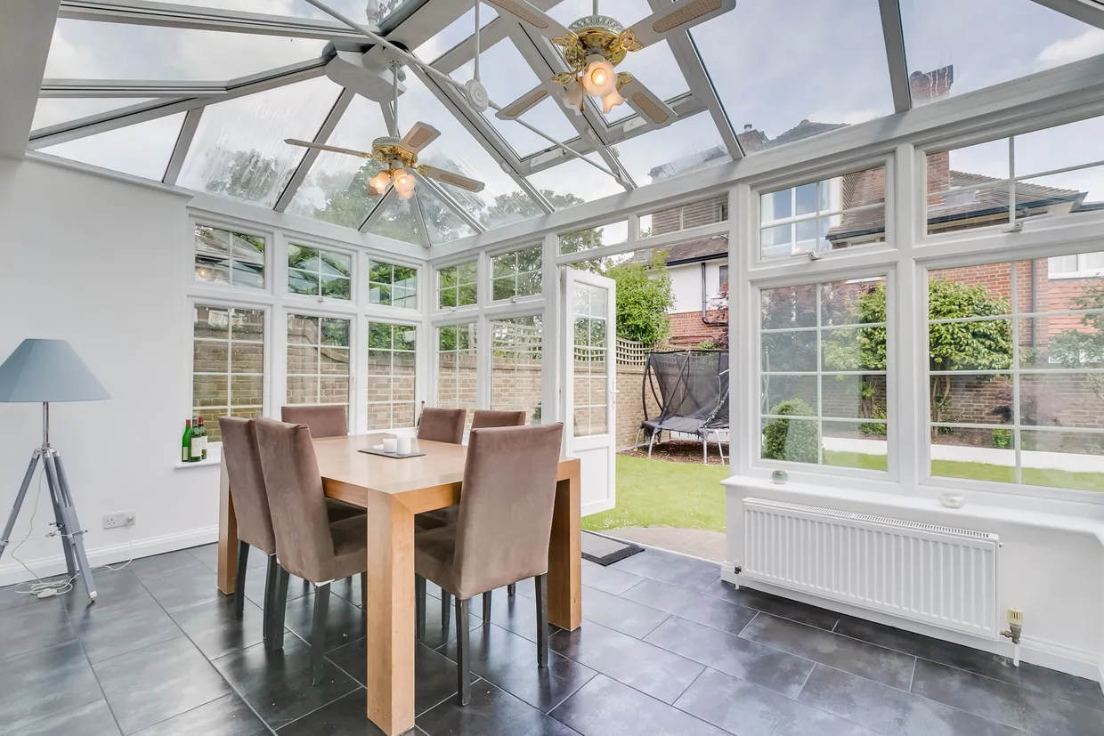 Stonehill Road, London, SW14 photo 6