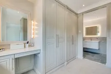 Stonehill Road, London, SW14 photo 9