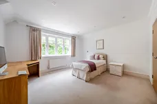 Parklands Close, Lower Bourne, Farnham, GU9 photo 17