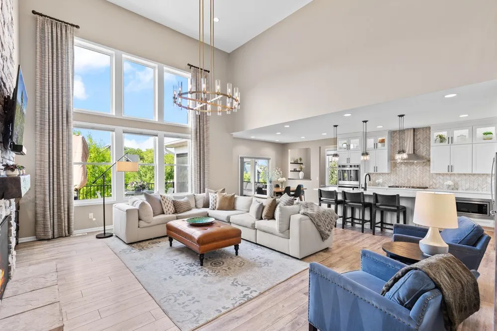 16920 Reeder Ridge, Eden Prairie, MN 55347