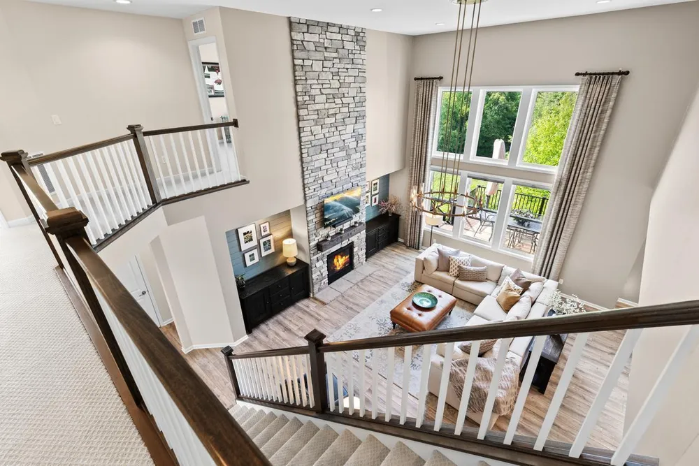 16920 Reeder Ridge, Eden Prairie, MN 55347