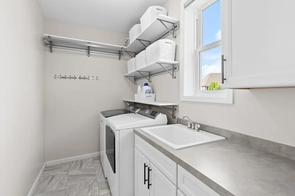 16920 Reeder Ridge, Eden Prairie, MN 55347