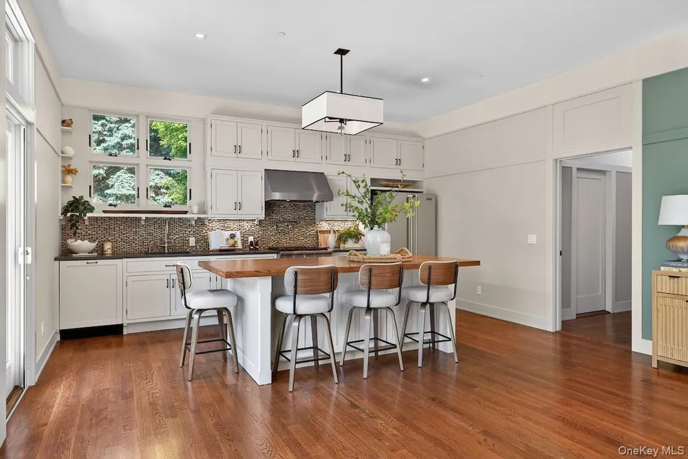10 Sherman Ave, Dobbs Ferry, NY 10522