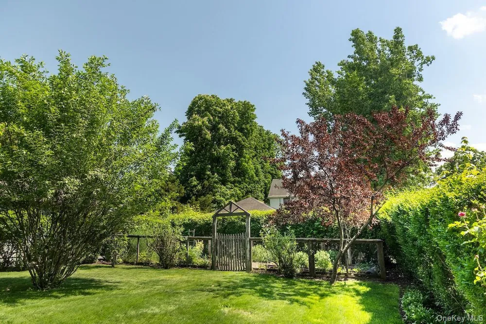 10 Sherman Ave, Dobbs Ferry, NY 10522