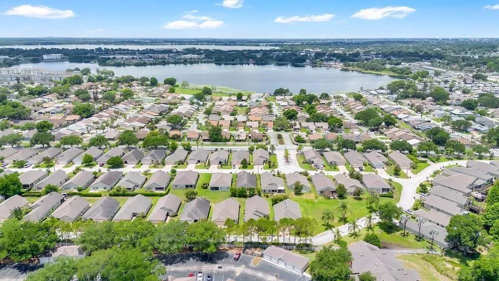 3875 Osprey Pointe Circle, Winter Haven, FL 33884