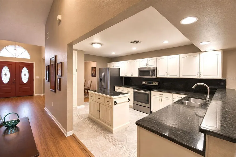 659 Sierra Circle, Davenport, FL 33837