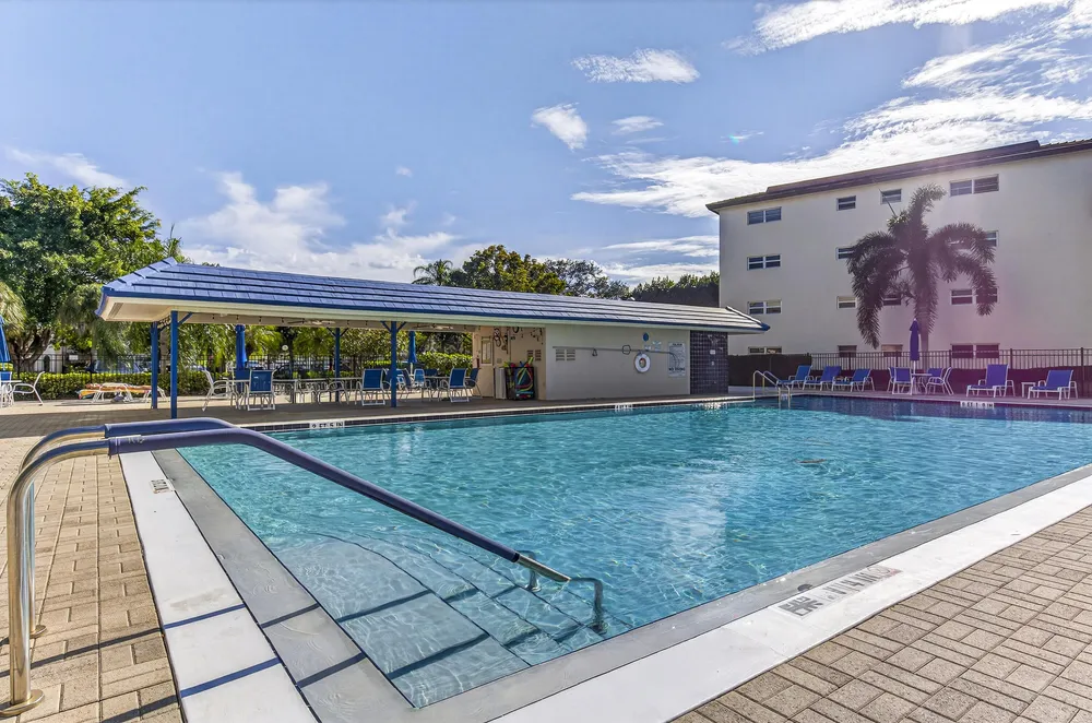3004 Portofino Isle, Coconut Creek, FL 33066