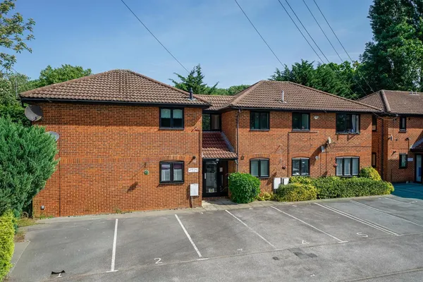 Holme Place, Hemel Hempstead, Hertfordshire, HP2 4QB