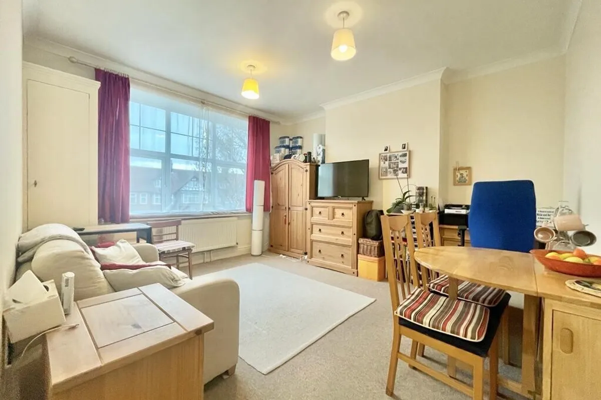 Broadwater Road, WORTHING