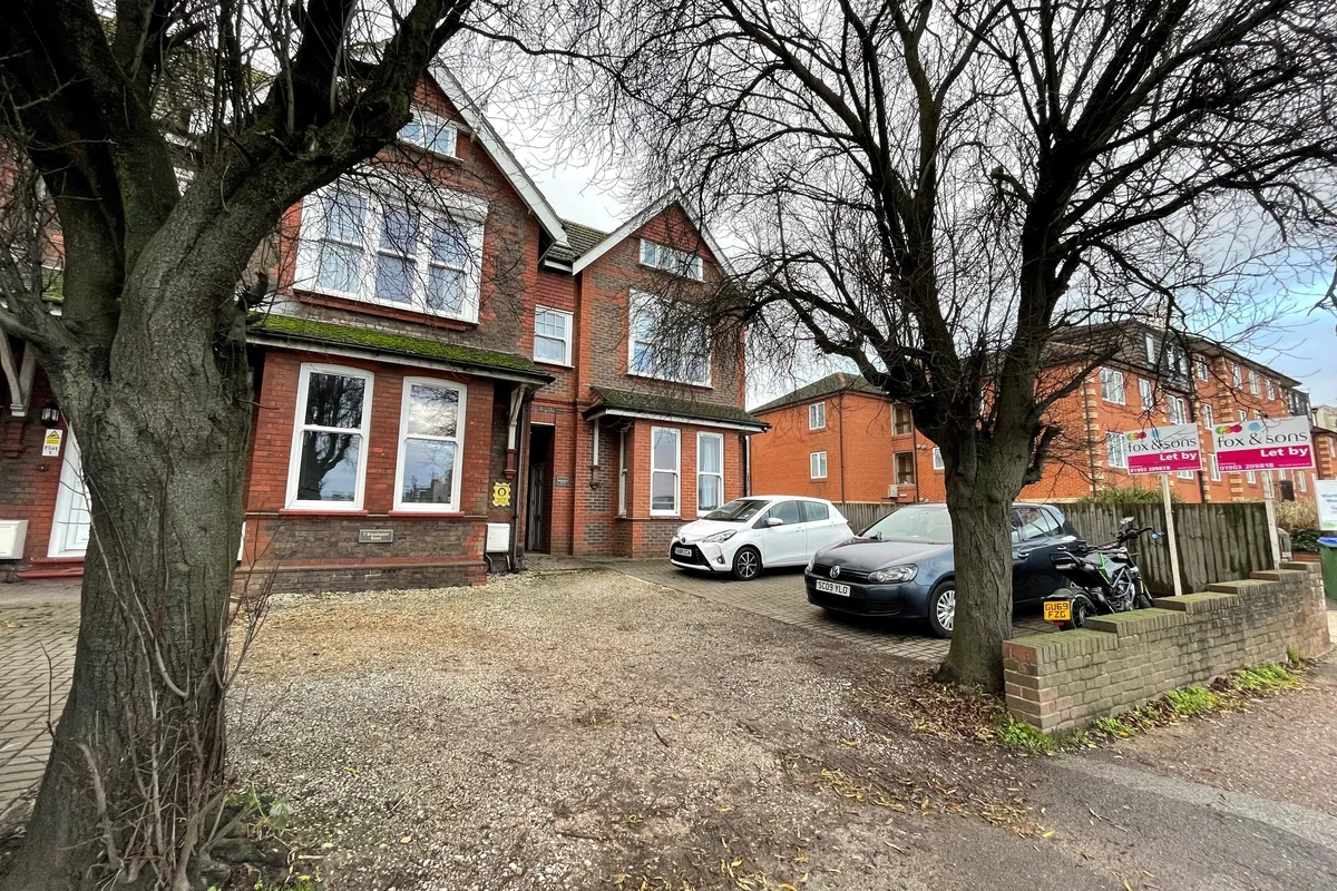 Broadwater Road, WORTHING