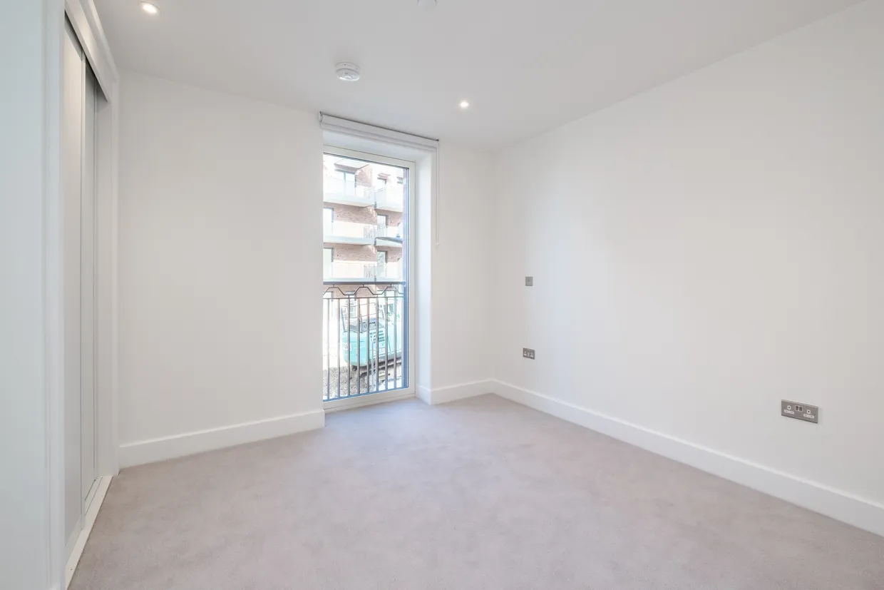 Woodside Avenue, London, N10 photo 4