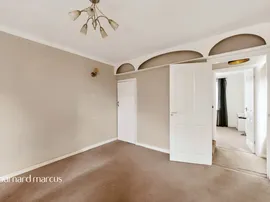 Endsleigh Road, Merstham, Redhill thumb 2